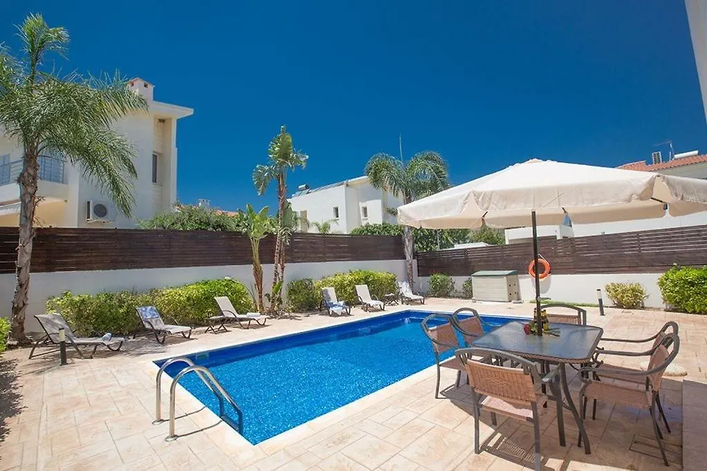 Villa Dafnis Chrysos - Modern 3 Bedroom Protaras Villa With Pool - Close To Fig Tree Bay Beach